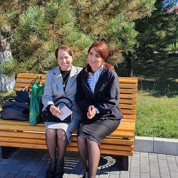 Поздравляем с днем рождения Евлоеву Любу