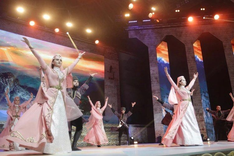 Сольный концерт ансамбля "Магас" в ДК с.п.Кантышево