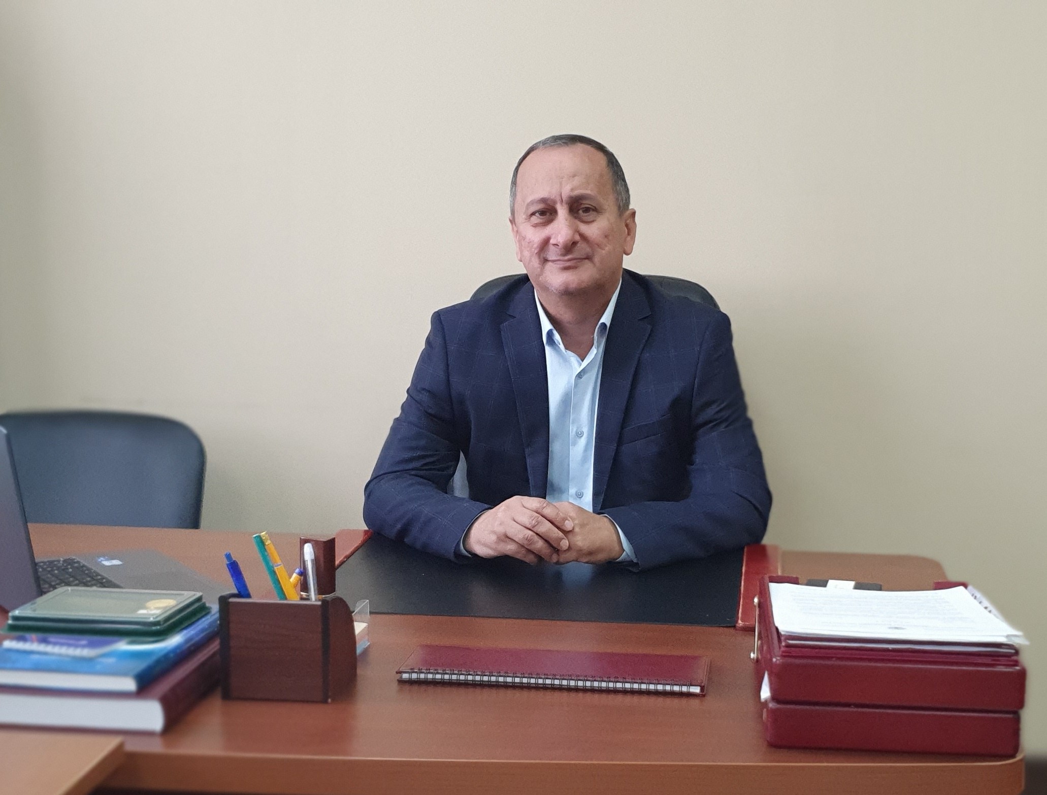 Поздравляем с днем рождения Оздоева Ахмеда Хамитовича.